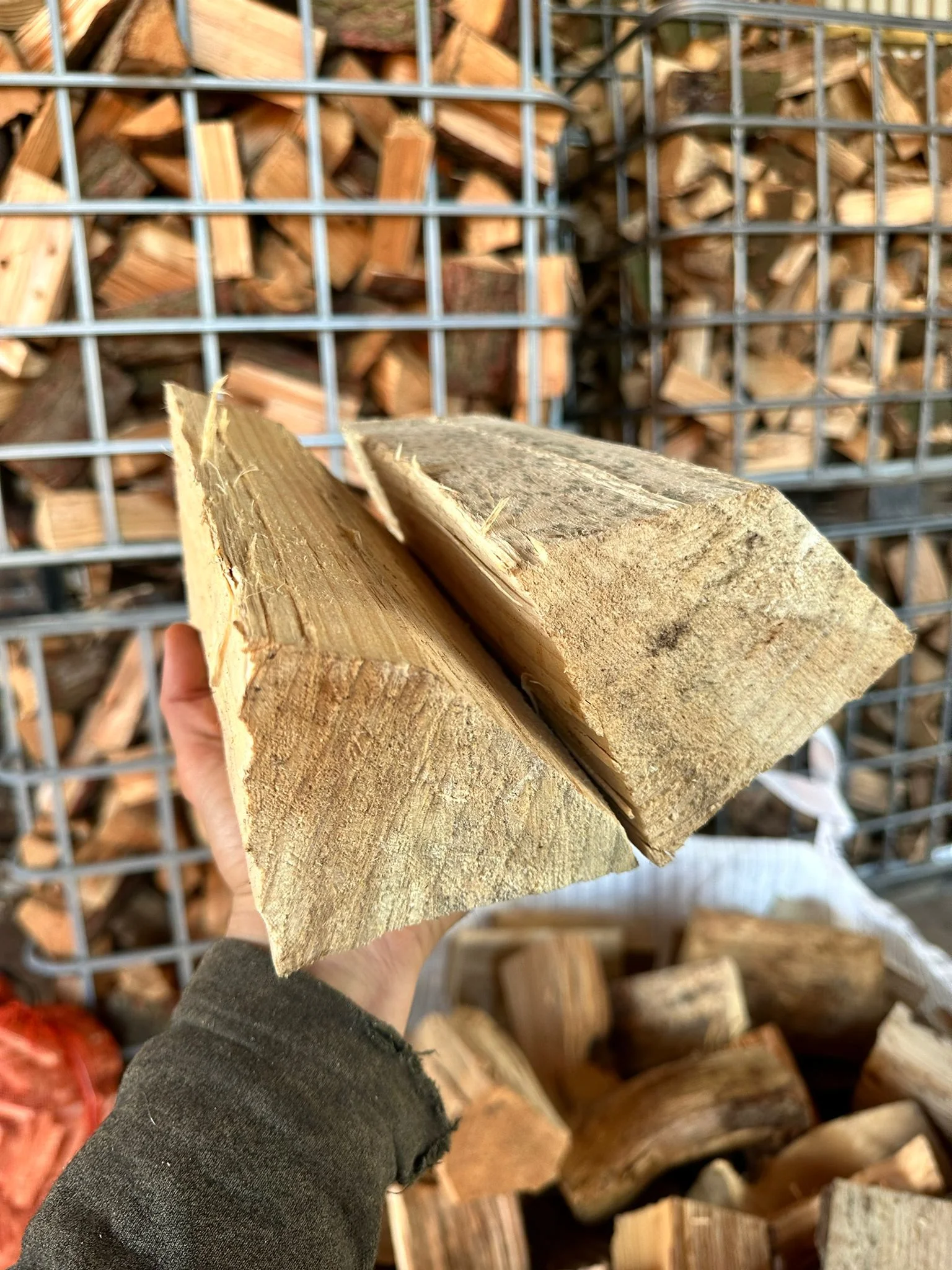 Kiln Dried Ash – Bulk Bag - Image 3